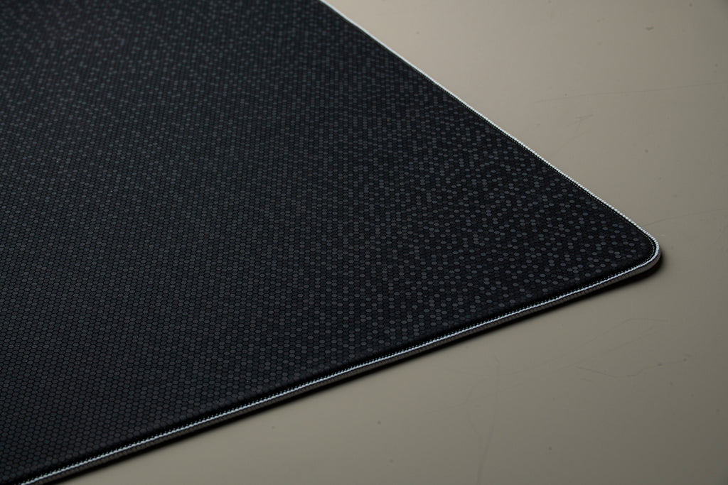 Claw Aquila Gaming Mousepad
